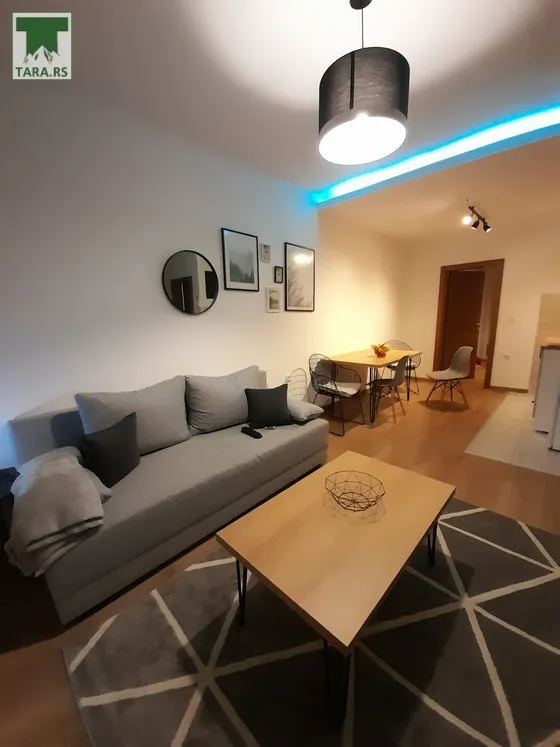 Apartman 12-9