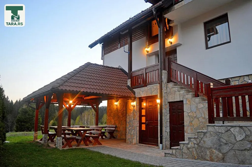 Apartmani SUNČANI BREG