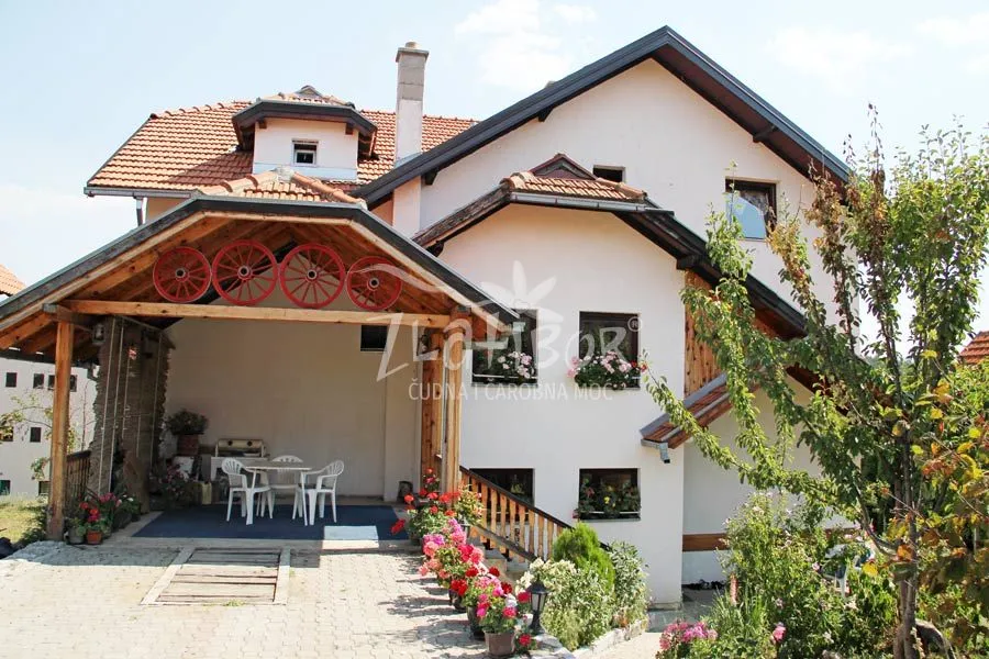 Privatni smeštaj Ljubojević