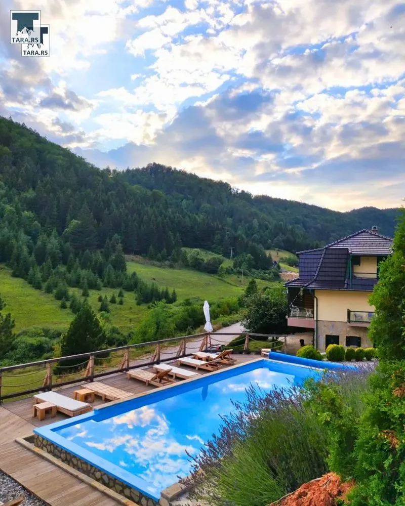Apartmani TERASE