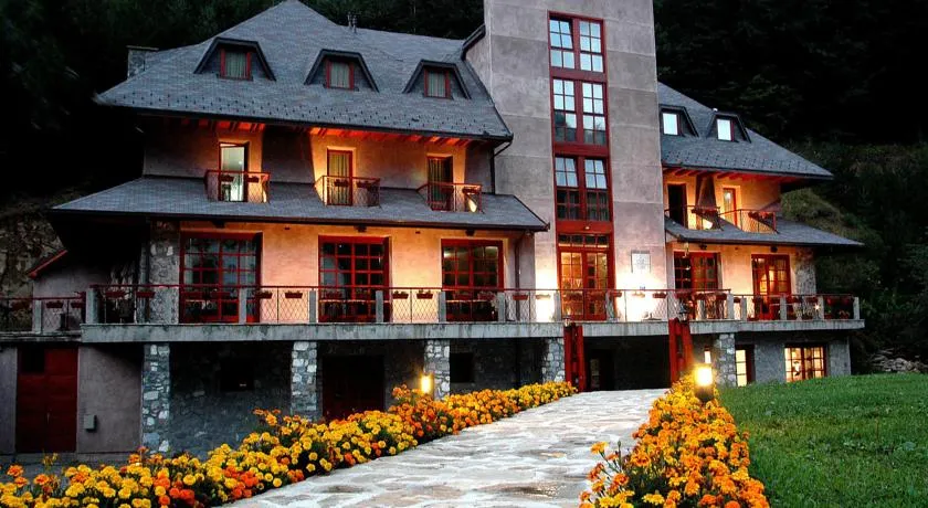 Hotel Ozon***
